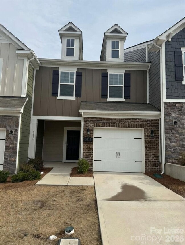 Photo - 5215 Maynard Hl Dr