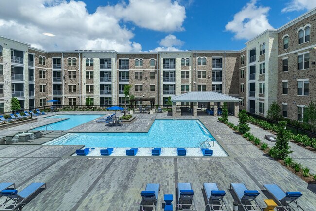 Highbridge at Egret Bay apartments — community photo