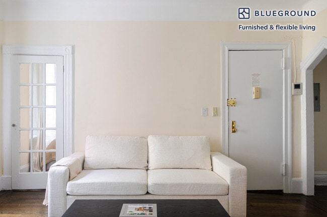 Photo - 26 Jane St Unidad FL3-ID1973