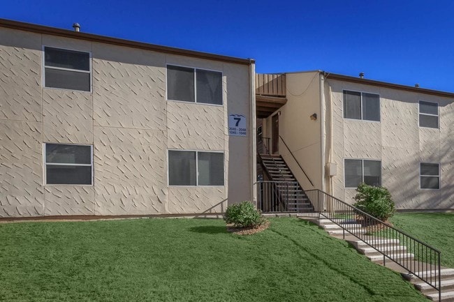 Gateway East Apartments- Income Restricted