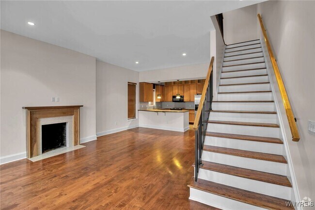 Building Photo - 120 Johnson Park Rental