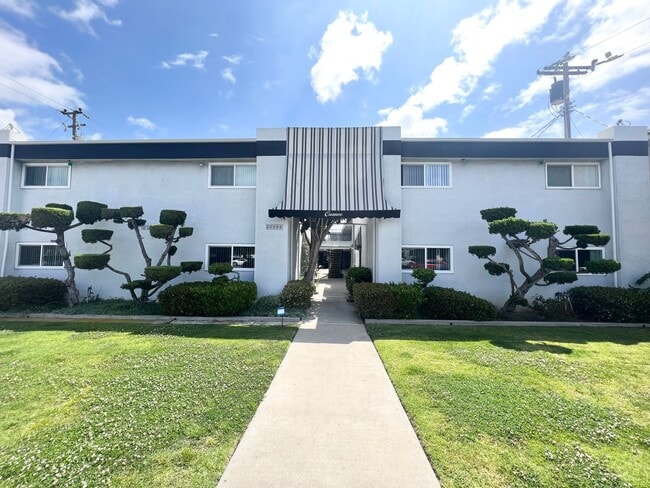 Photo - Welcome to the Beautiful Cameo Apartments ...