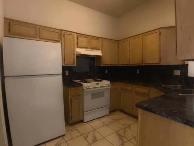 Photo - 4908 Topsey Dr