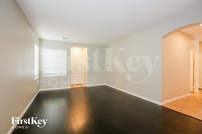 Photo - 6229 Green Heron St