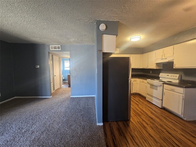 Photo - 2311 71st St Unit 211