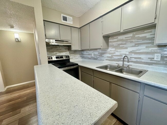 1 BR 1 BA Kitchen