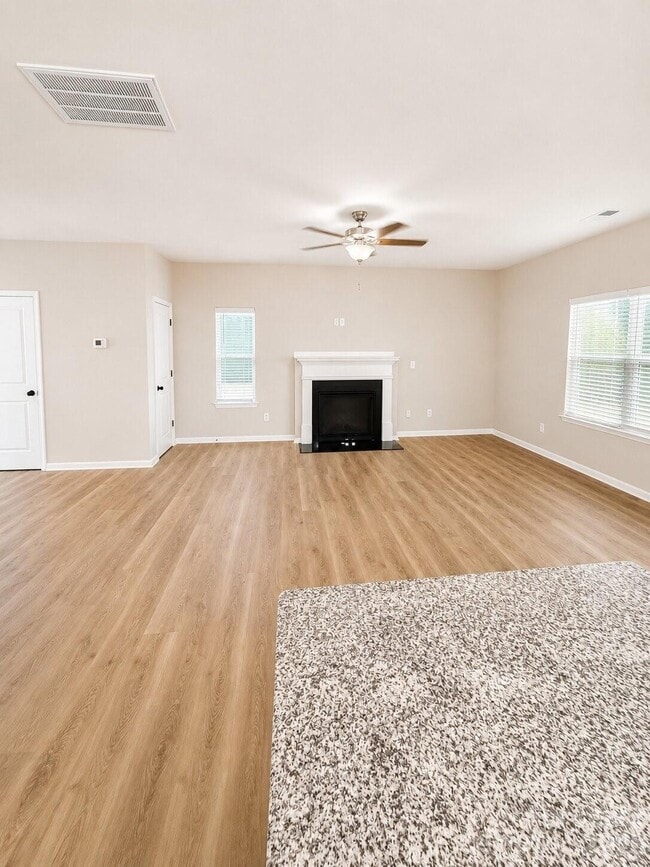 Photo - 3228 McGee Hl Dr