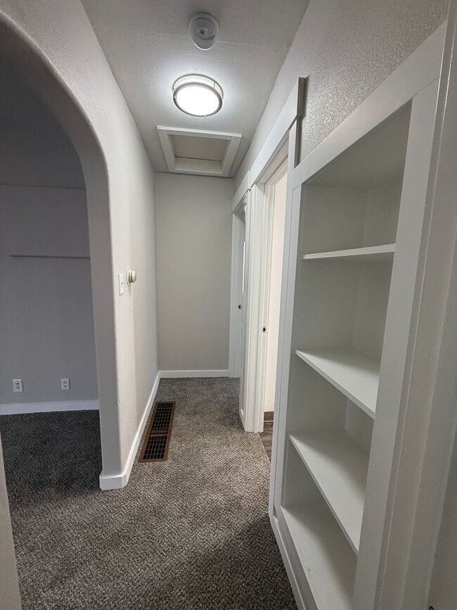Photo - 2/1 Updated Hillyard Home