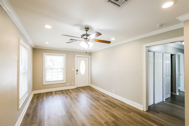 Photo - 1249 16th Ave N