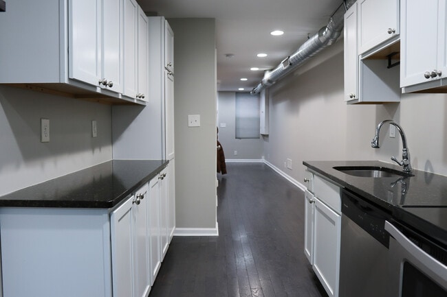 Photo - 1036 Patapsco St