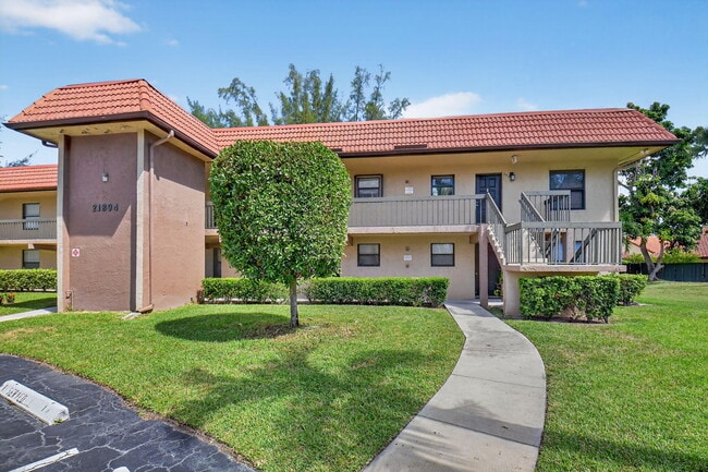 Building Photo - 21894 Lake Forest Cir Unit 106 Rental