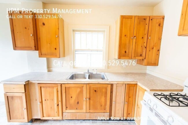 Photo - 2280 26th St SW