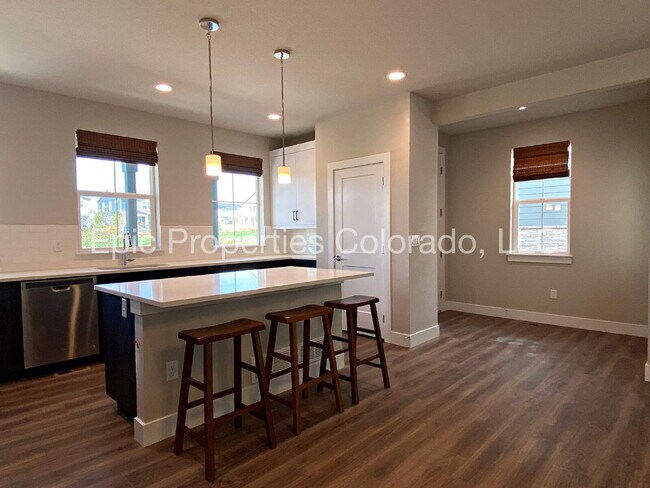 Low Maintenance Meets Luxury + Sustainability with Solar!