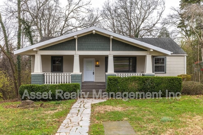 Photo - 5501 Lake Shore Dr