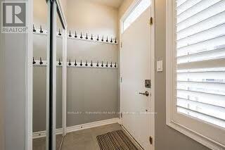 Photo - 25 Heron Park Pl