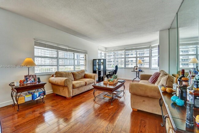 Photo - 1965 S Ocean Dr Unit 4G