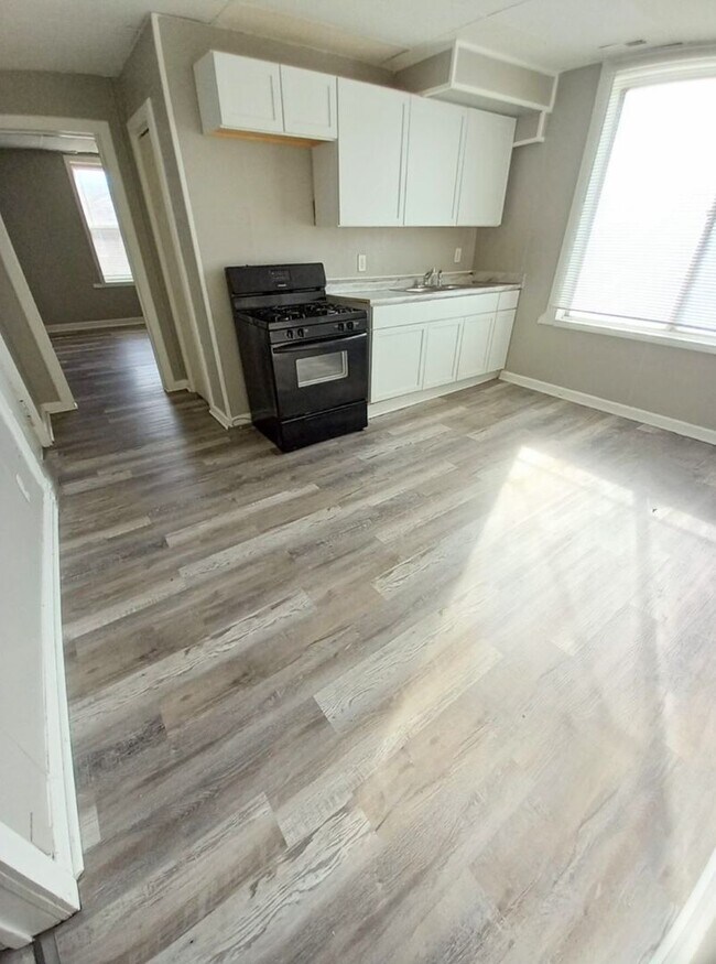 Photo - 3948 Alder St Unidad 2F