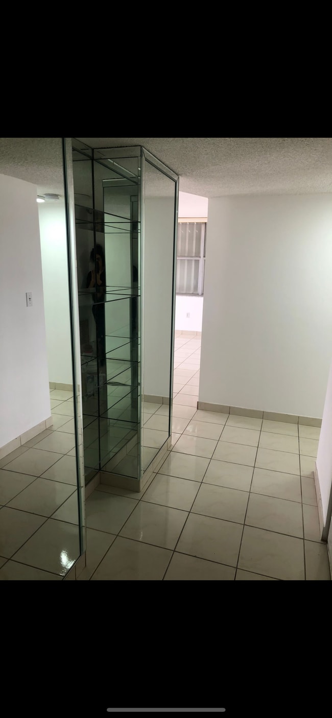 Photo - 1200 NE Miami Gardens Dr Unit 820