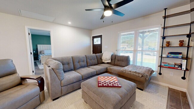 Photo - 200 Bucknell Ct Unit ID1346665P