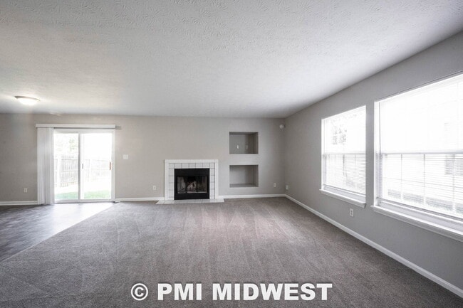 Photo - Great 3 Bedroom 2.5 Bathroom Home on the upper east side of Indy!