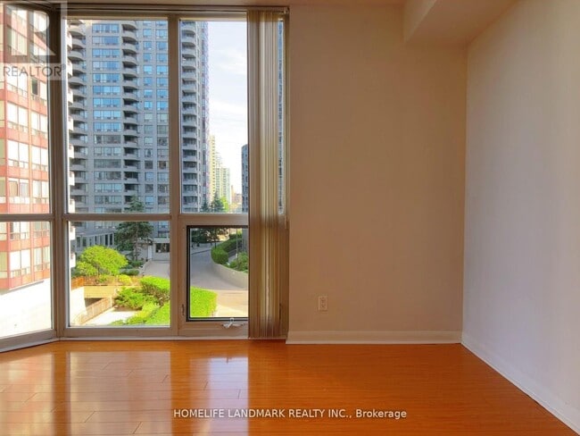 Photo - 5791 Yonge St Unit 308