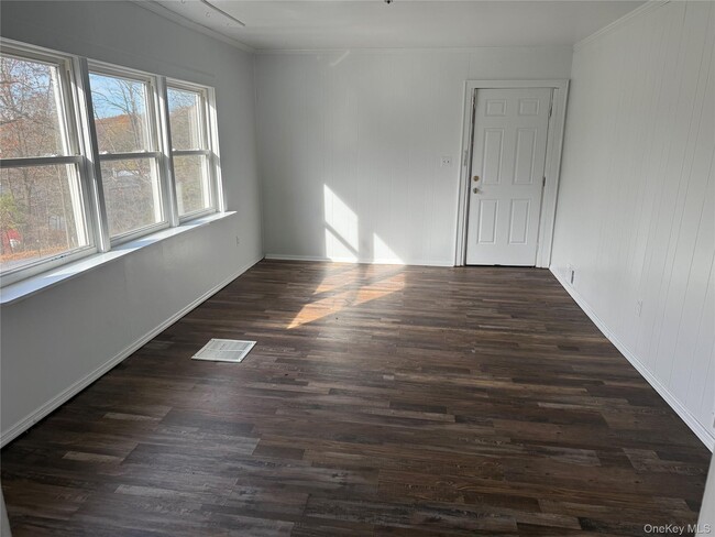 Photo - 3 Kavalec Ln