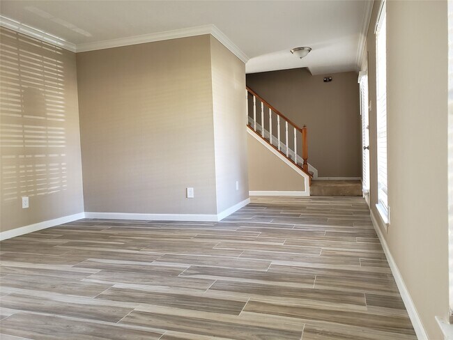 Photo - 1911 Richmond Vantage Dr