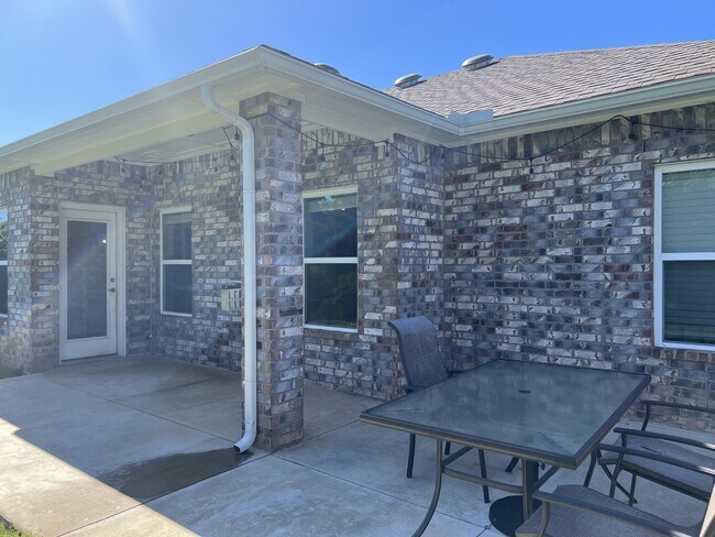 Photo - 509 NW 183rd St
