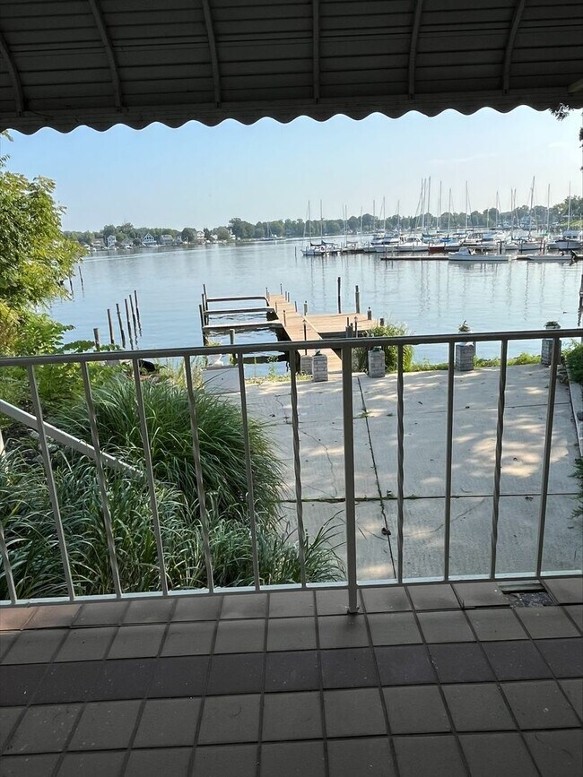 213 Nanticoke Rd Unidad A Rental Essex, MD