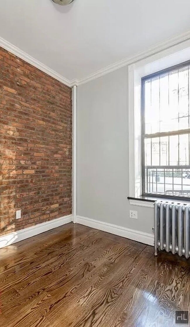 Photo - E 35TH ST. Unidad 65