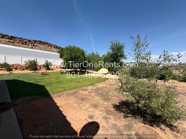 Photo - NO DEPOSIT option for qualified renters