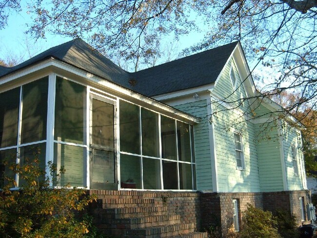 Photo - 195 Barrow St Unit Barrow St 195-B