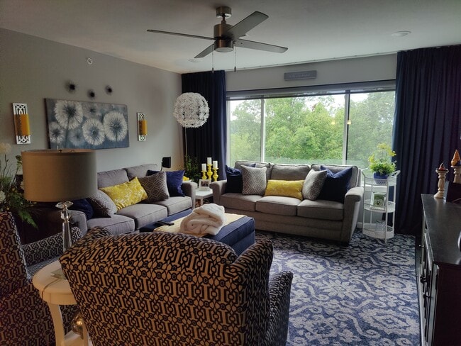The Silverleaf Apartments