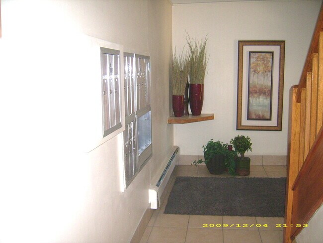 Photo - 7019 W Irving Park Rd Unit 2