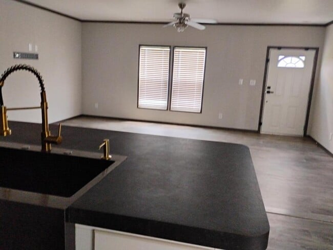 Photo - 997 Barton Ln