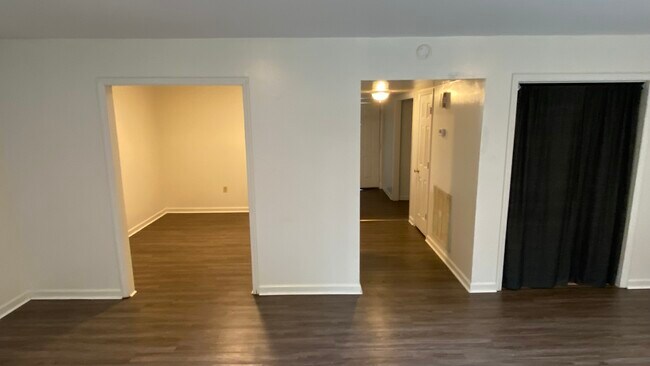 Photo - 703 Montgomery St