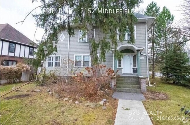 Building Photo - Charming 3 bed 2 bath Property in Prime Lo... Unit 2152 Middlefield Rental