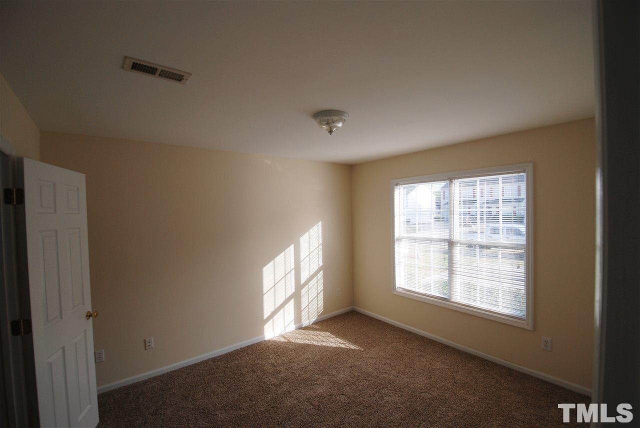 Photo - 209 Anna St