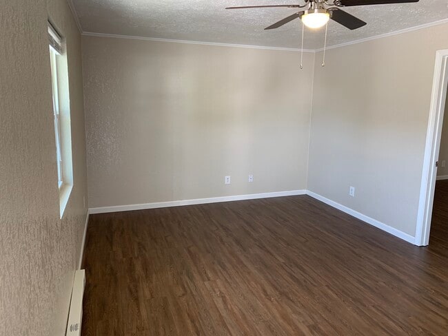 Photo - 610 Watauga Rd Unit 1