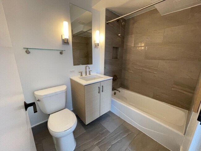 Photo - 32 Cliff St Unit 9