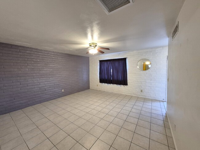 Photo - 6566 E Hawk Dr