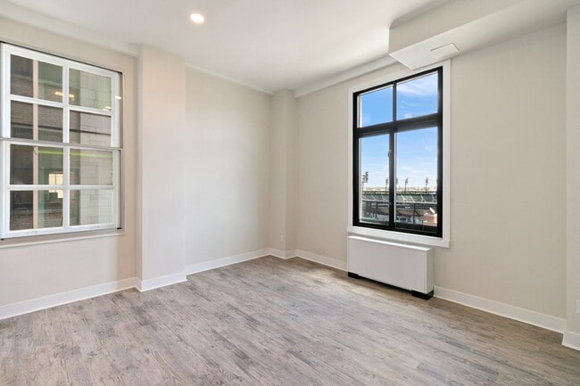 Fyfe Apartments