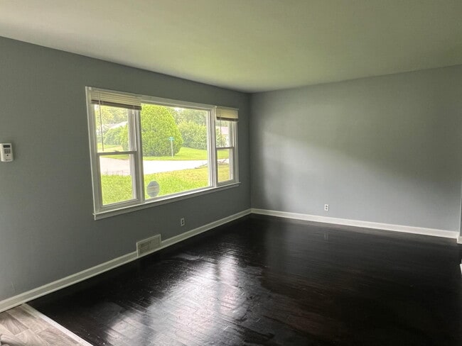 Photo - Gorgeous THREE bedroom home with one bath, AVAILABLE NOW!  Passed all inspections!  Gated back ya...