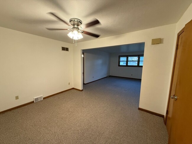 Photo - 52 Southwoods Ave Unidad 1