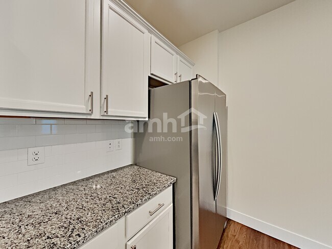 Photo - 32971 Lookout Ln