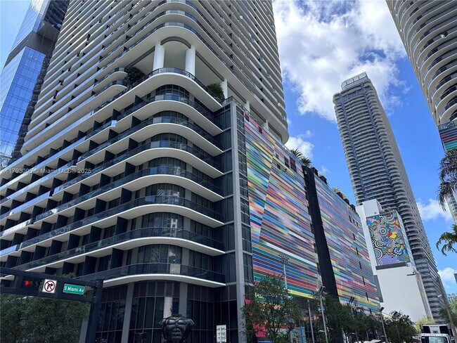 Photo - 801 S Miami Ave Unidad 2607 Rental