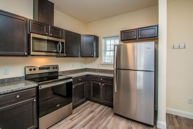 Photo - 38 Alpine Place Dr Unit 210