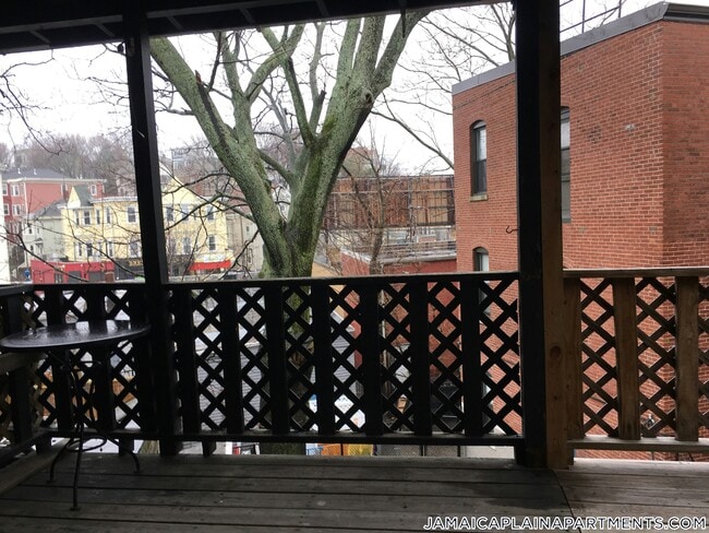 Photo - 2 Mark St Unit 3