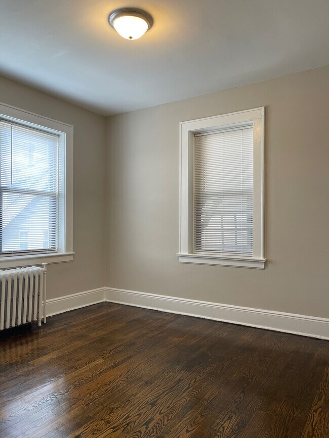 Photo - 300-308 Valley Brook Ave