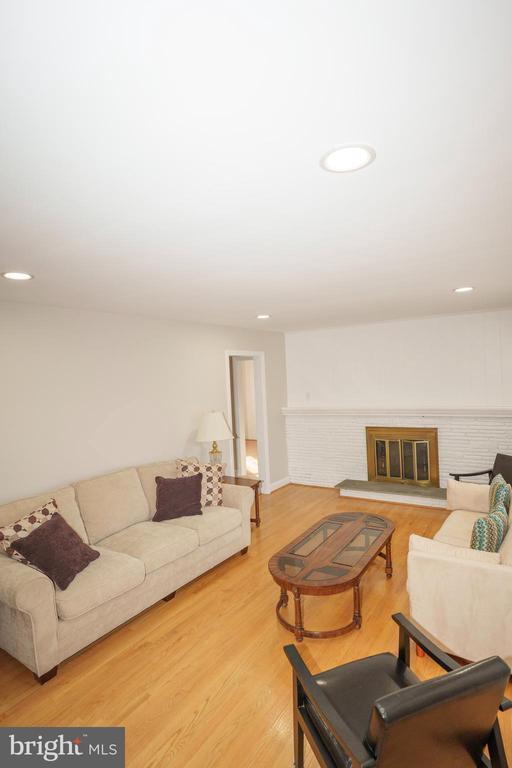 Photo - 4305 Elmwood Rd